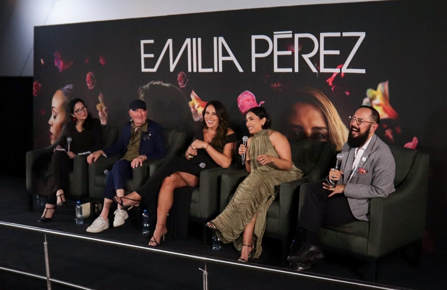 La premier en México generó reacciones en la opinión pública.