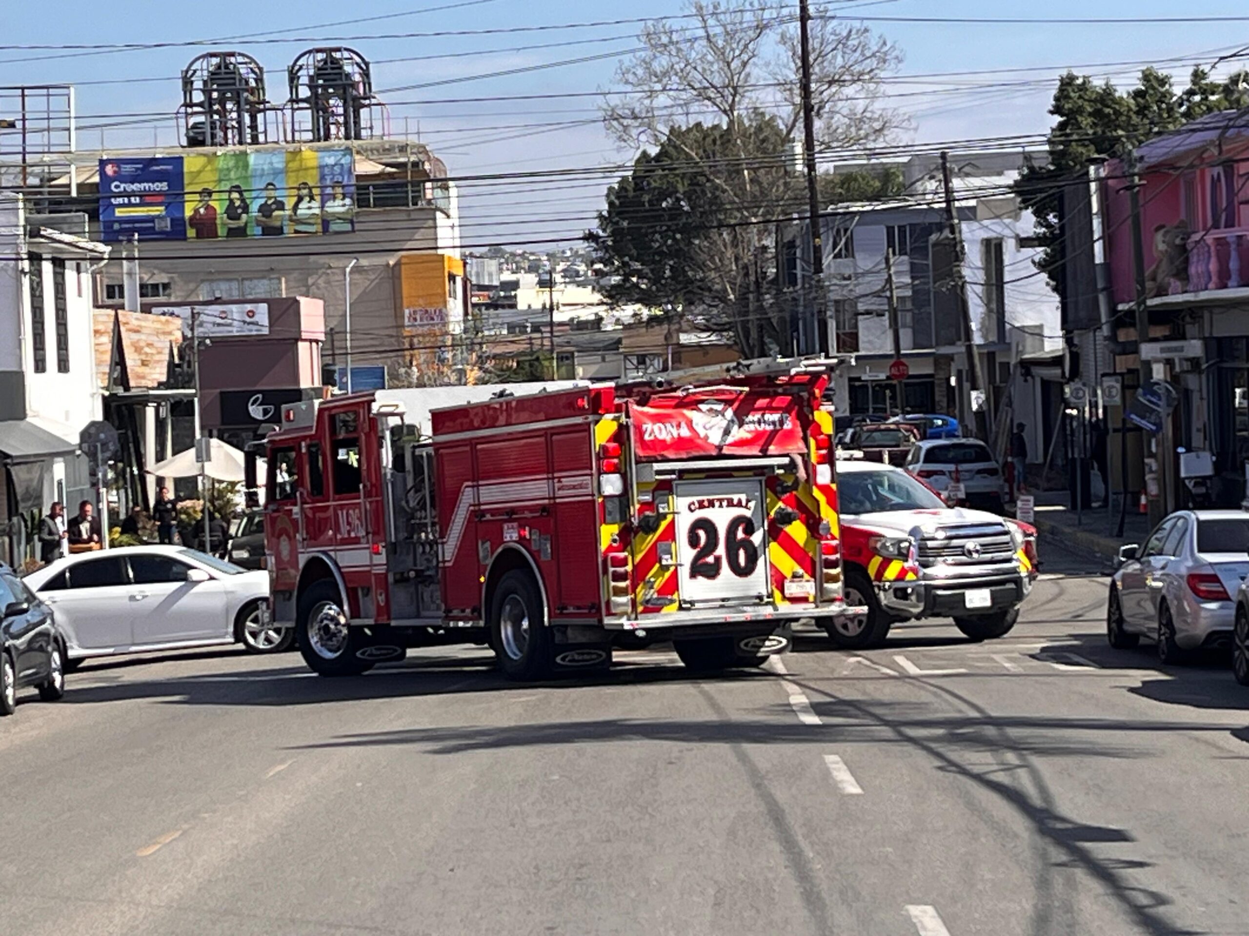 Explosión en la colonia Cacho moviliza a cuerpos de emergencia en Tijuana