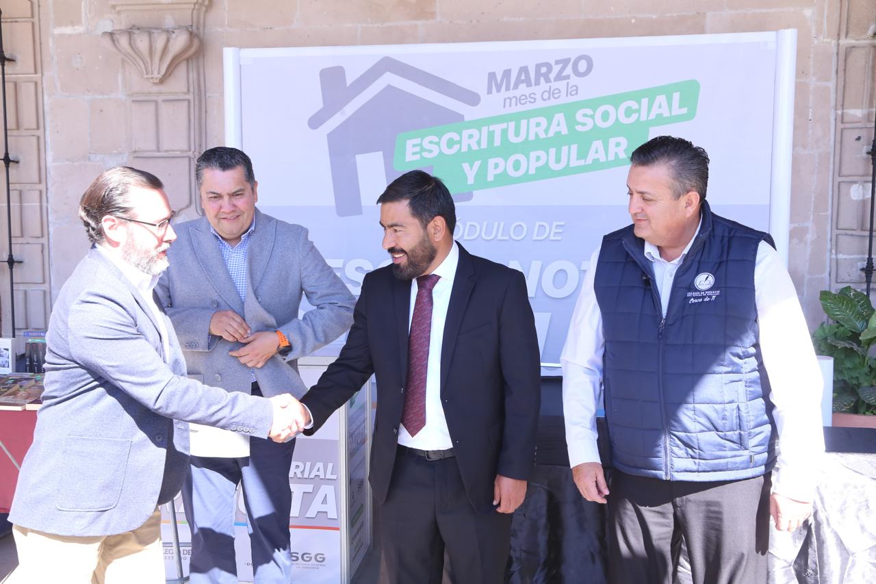 ¿Cómo acceder a descuentos en escrituras durante marzo?