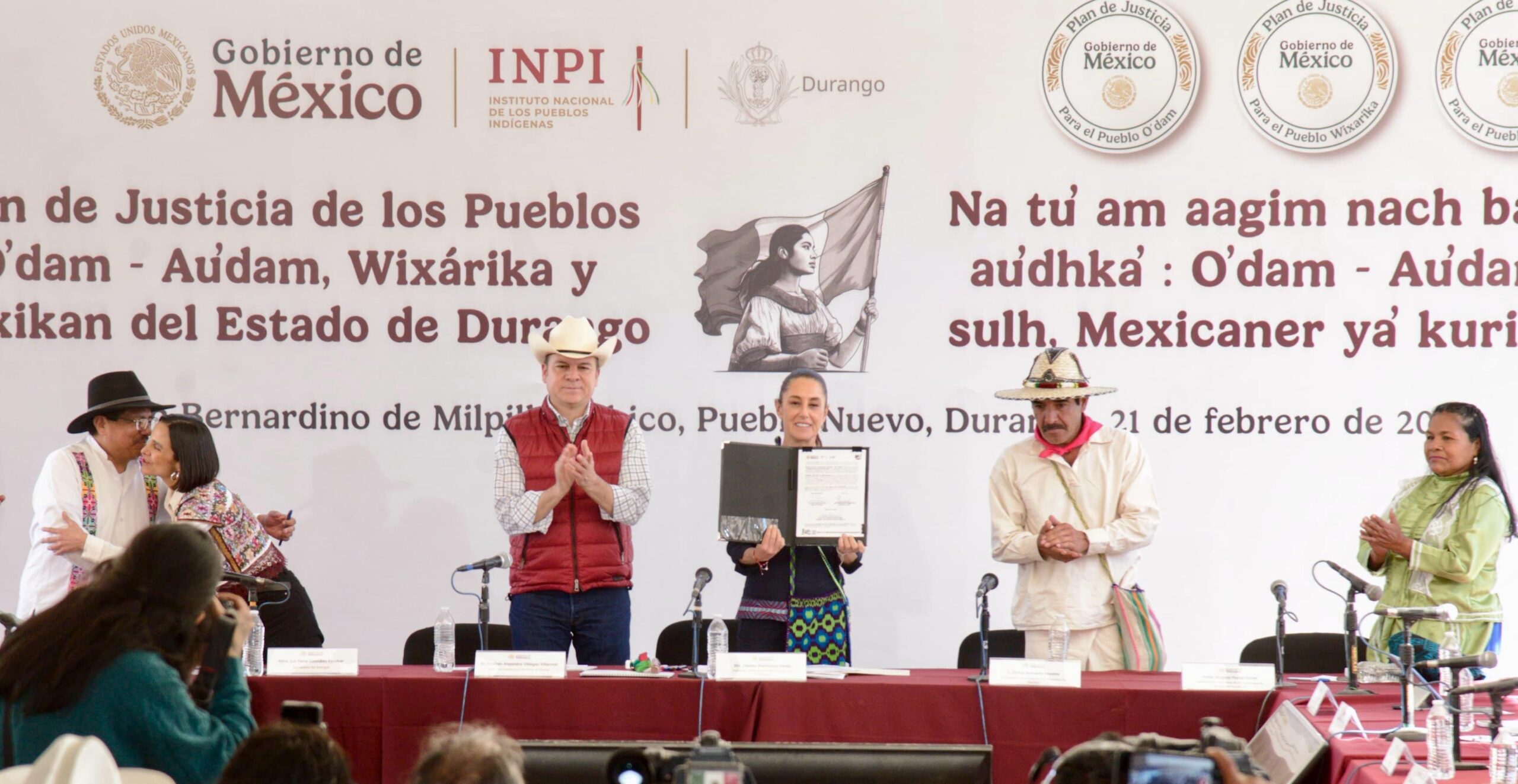 ¿Qué prometió Claudia Sheinbaum a los pueblos originarios de Durango? 