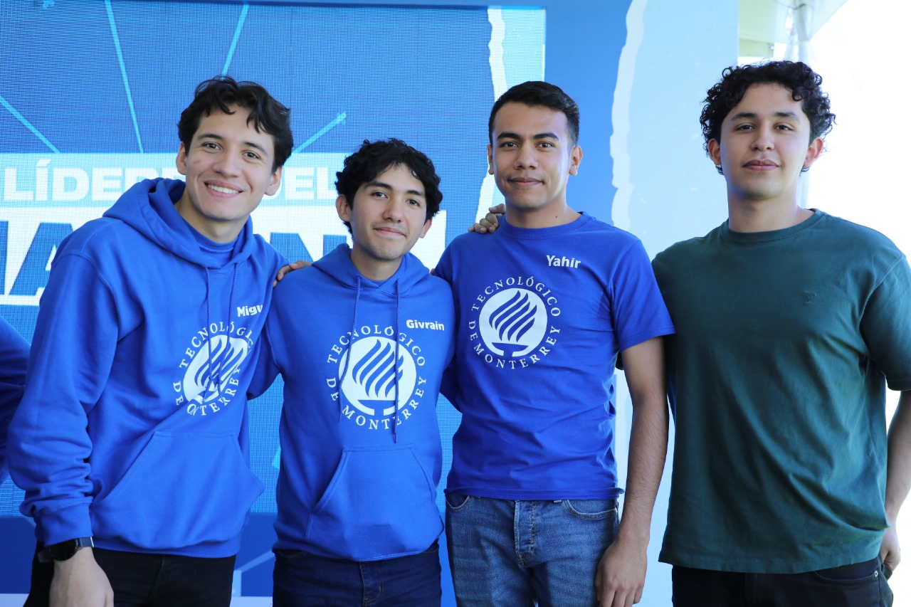 Brindan becas del 100 % a estudiantes de excelencia en el Tecnológico de Monterrey