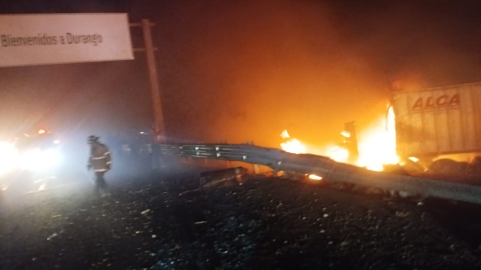 Accidente por falta de frenos en la Durango-Mazatlán dejó una persona sin vida