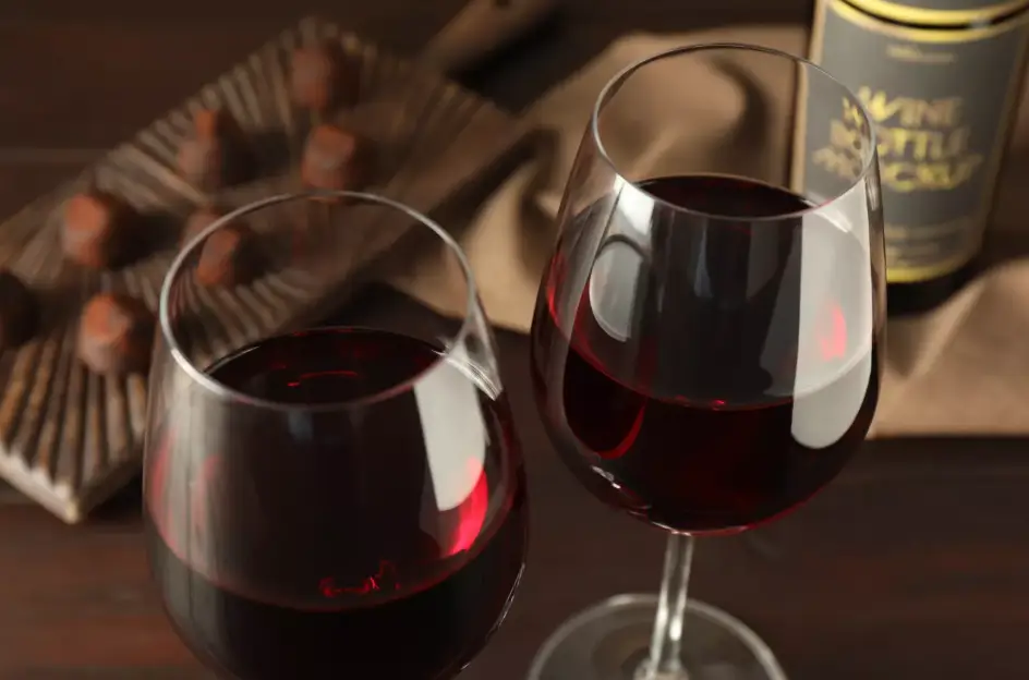 Chocolate y vino: una dupla para reducir el riesgo de síndrome metabólico