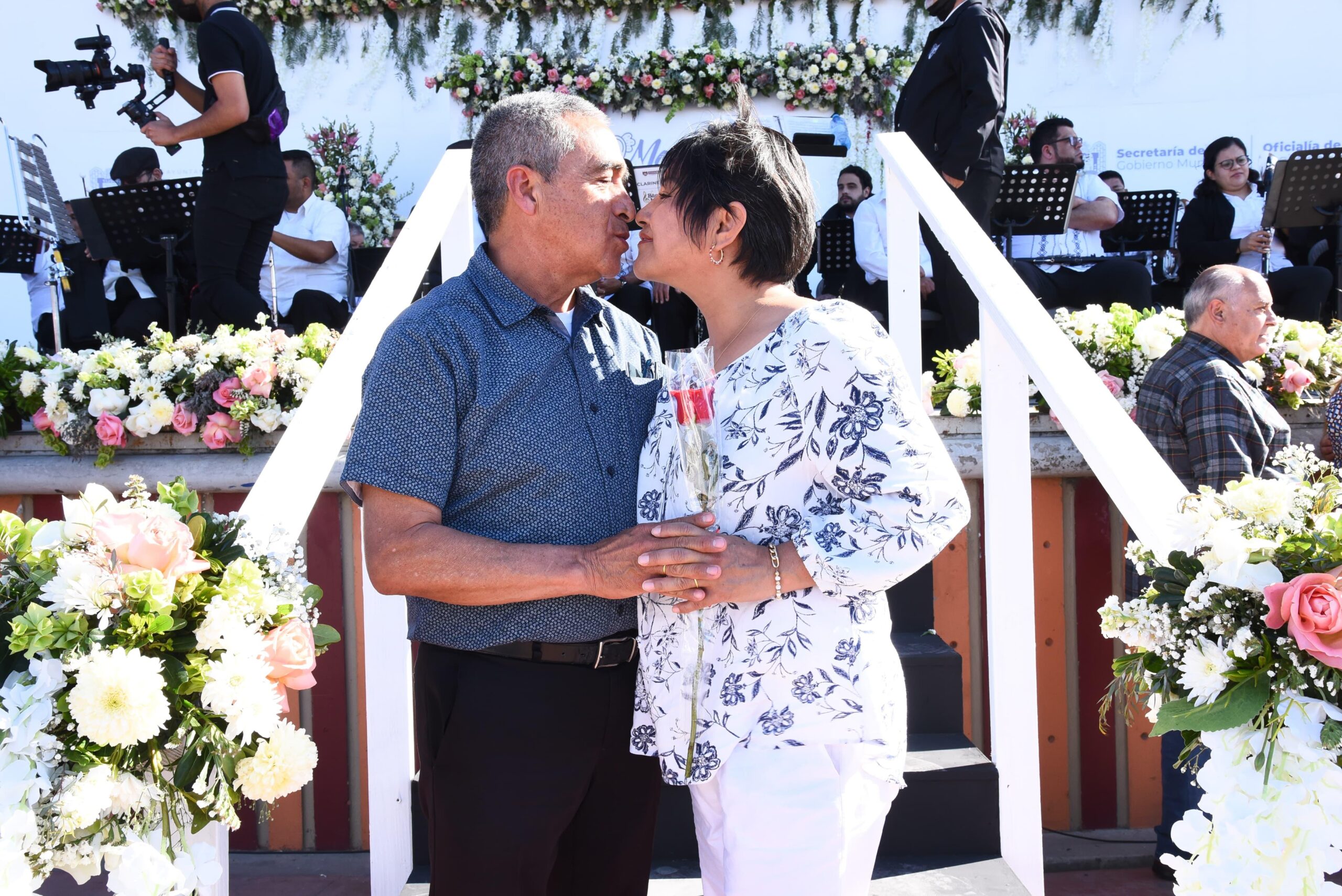 Tijuana se casa en masa: casi 2,000 parejas darán el ‘sí’ en boda colectiva