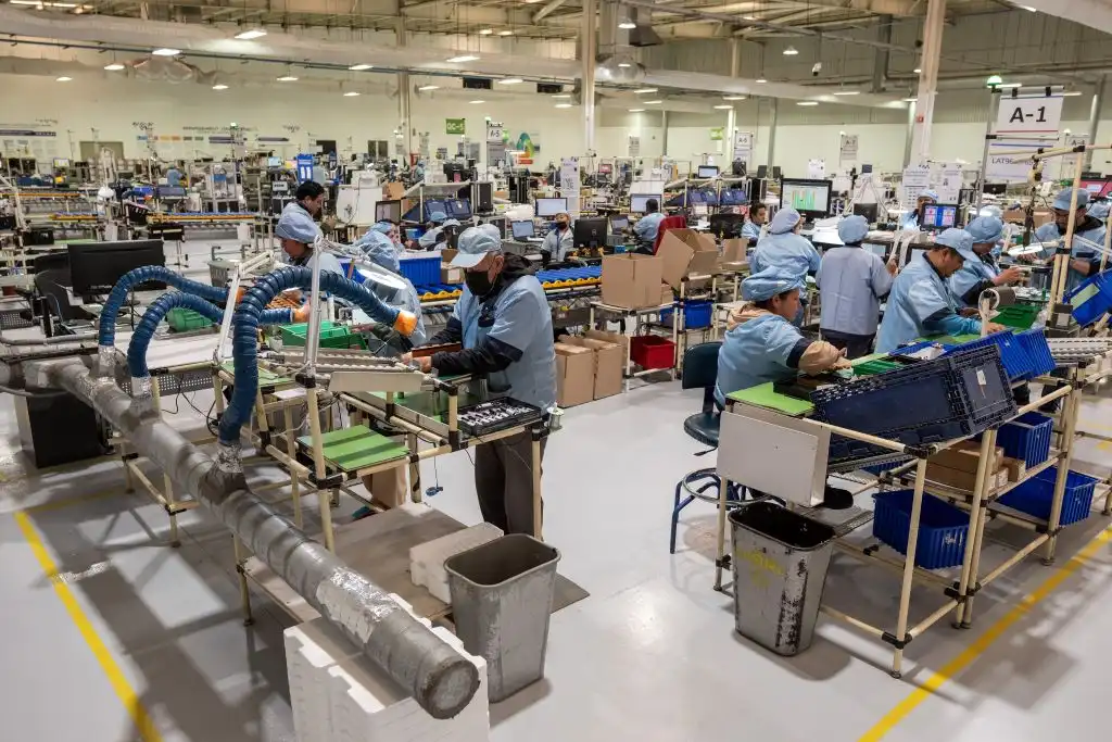 ¿Cuál es la postura de los empresarios mexicanos respecto a las tarifas arancelarias de Trump?