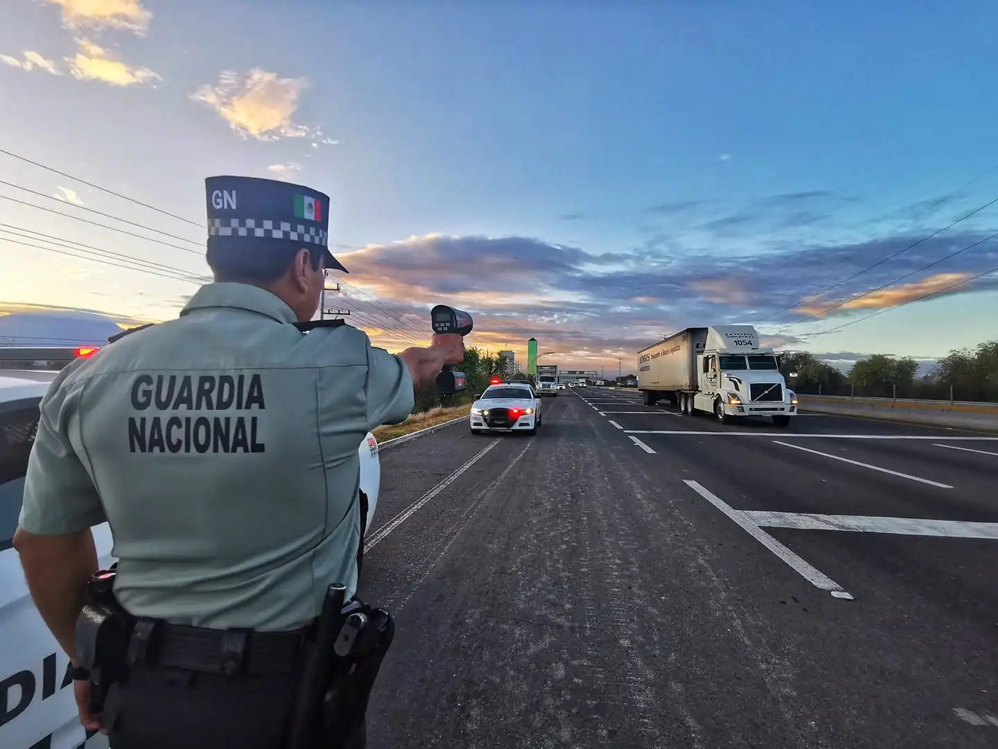 Promete Guardia Nacional aumentar patrullajes en carreteras