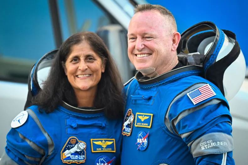 Astronautas varados en el espacio: ¿cómo afecta su cuerpo la larga estadía?