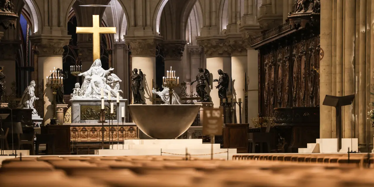 ¿Quieres un trozo de Notre Dame? Piedras de la catedral parisina serán sorteadas