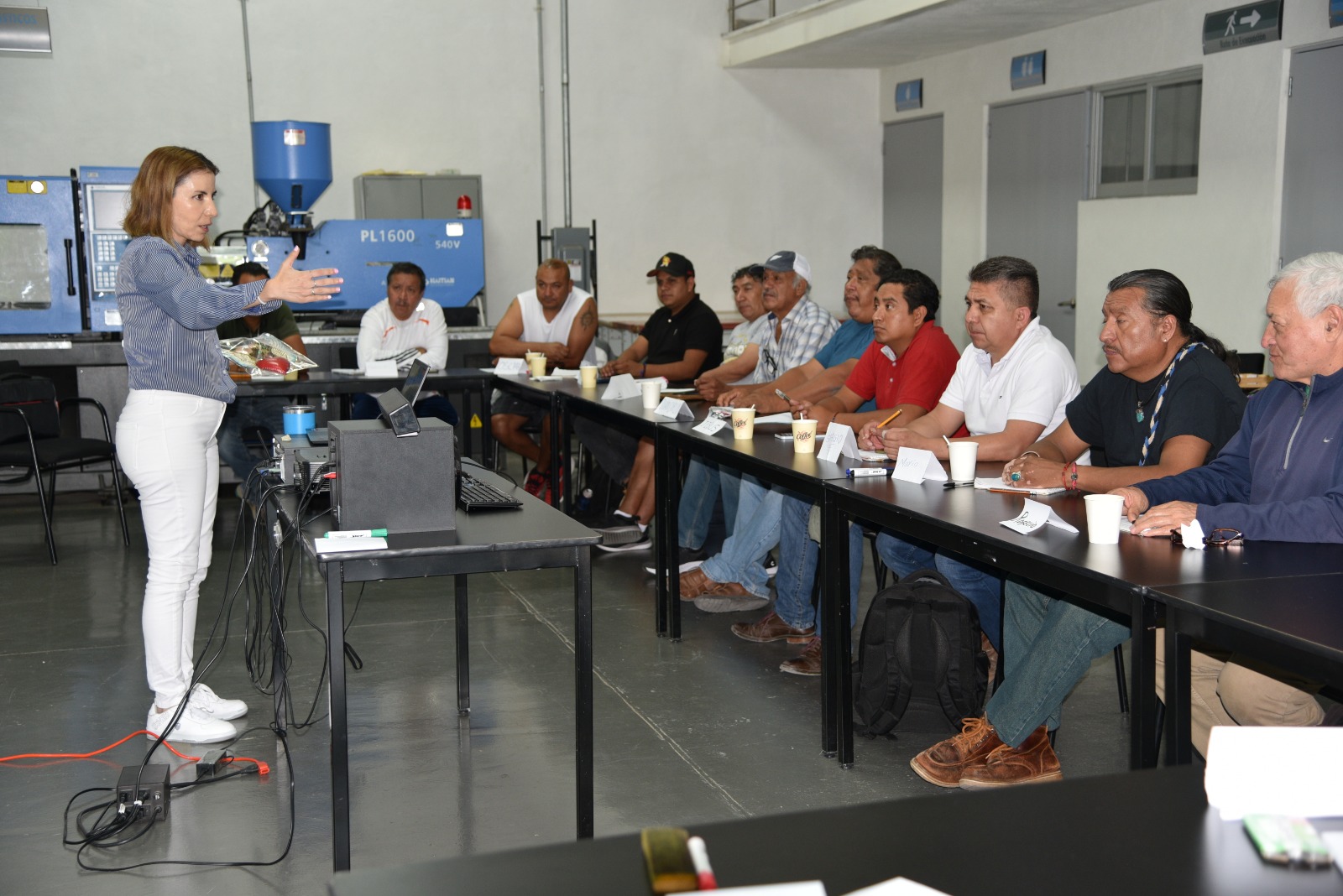 Invitan a micro y pequeñas empresas de León a cursos gratuitos
