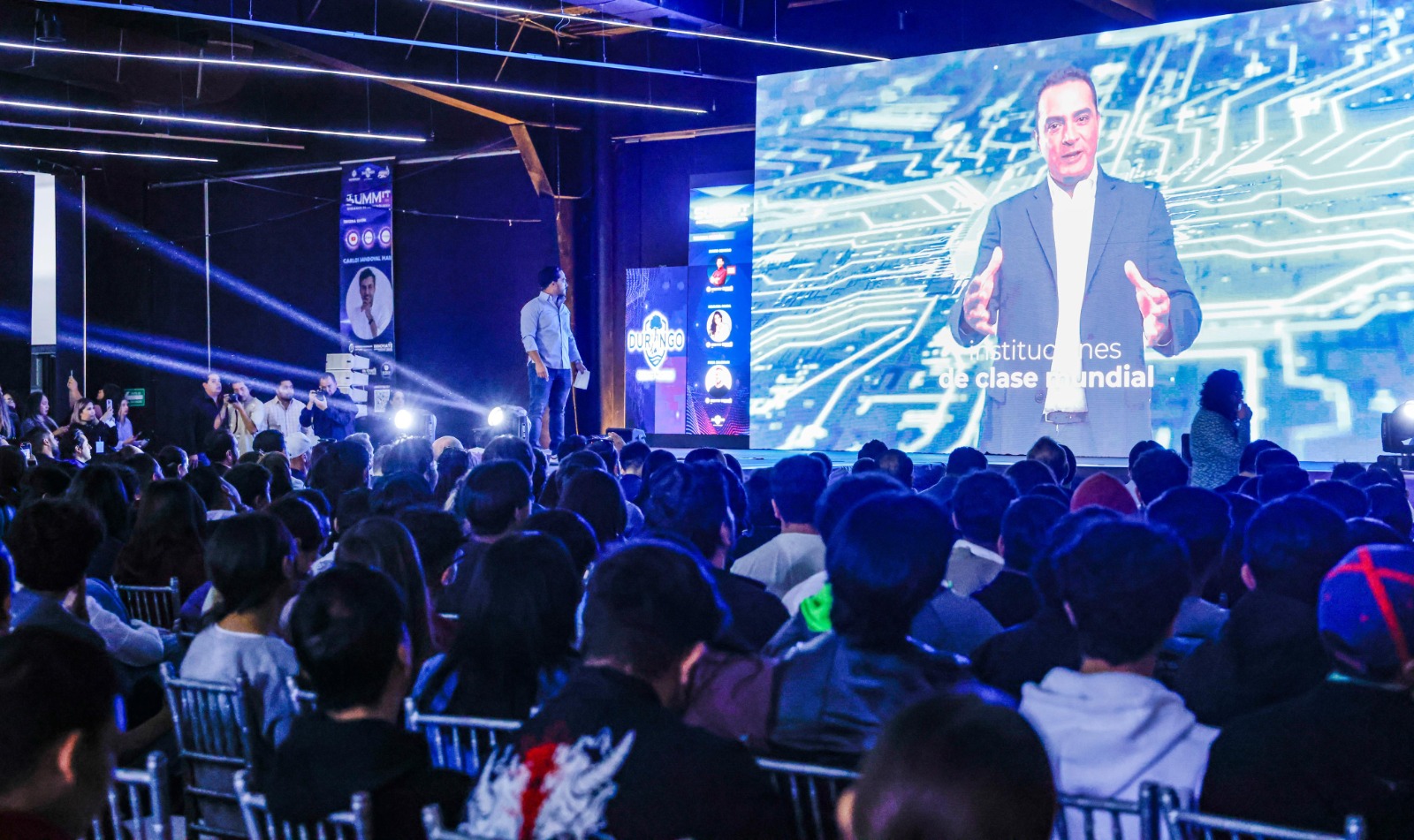 Avatar de Toño Ochoa inaugura el Summit 2025