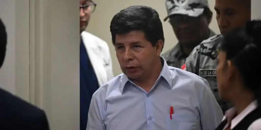 Perú: Pedro Castillo es hospitalizado tras &#8216;descompensación&#8217; por huelga de hambre