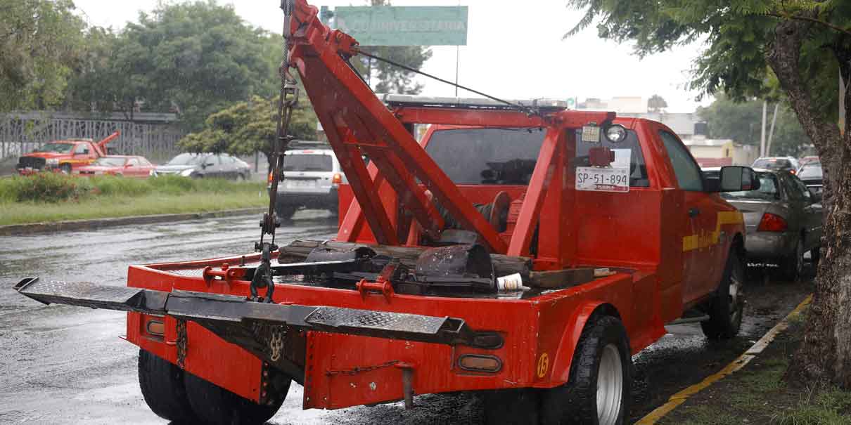Empresas de grúas serán clausuradas si no se registran ante Movilidad