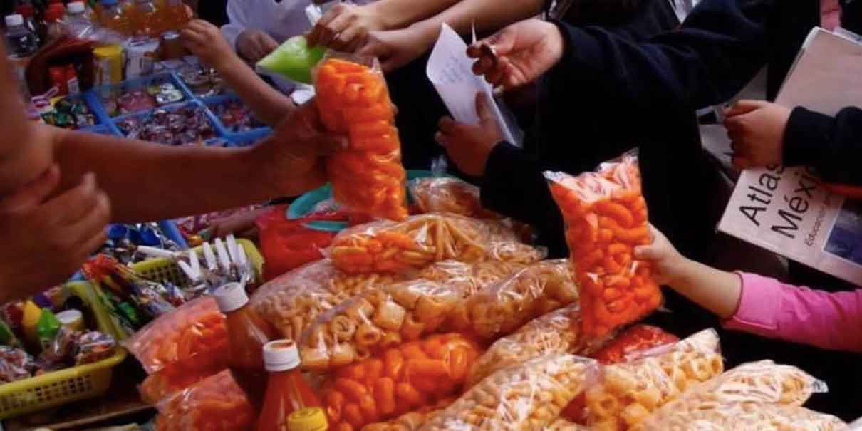 Adiós a la comida chatarra en las inmediaciones de las escuelas de la capital poblana