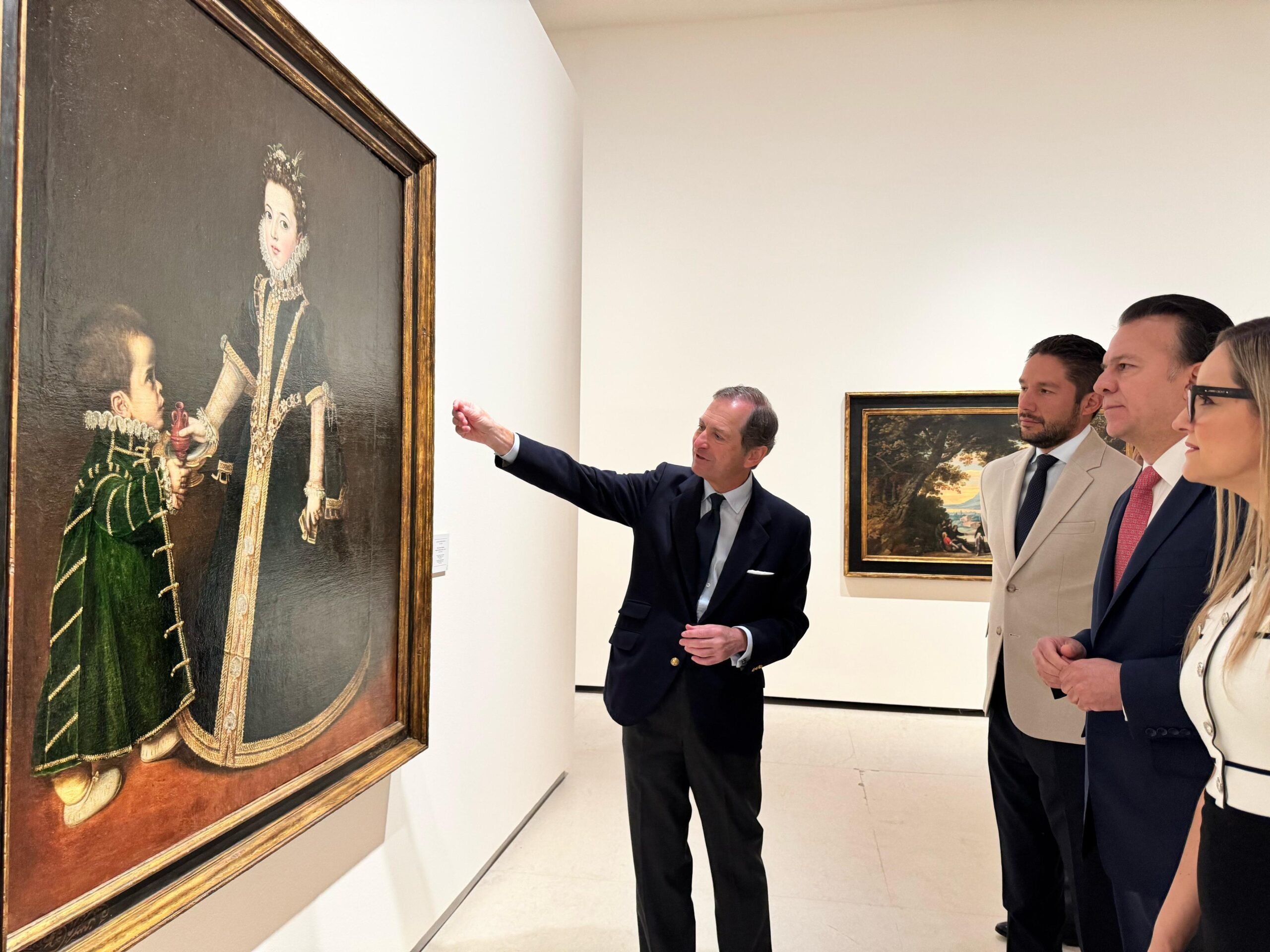 Gobernador de Durango, de gira en Madrid: anuncia exposición internacional de arte 