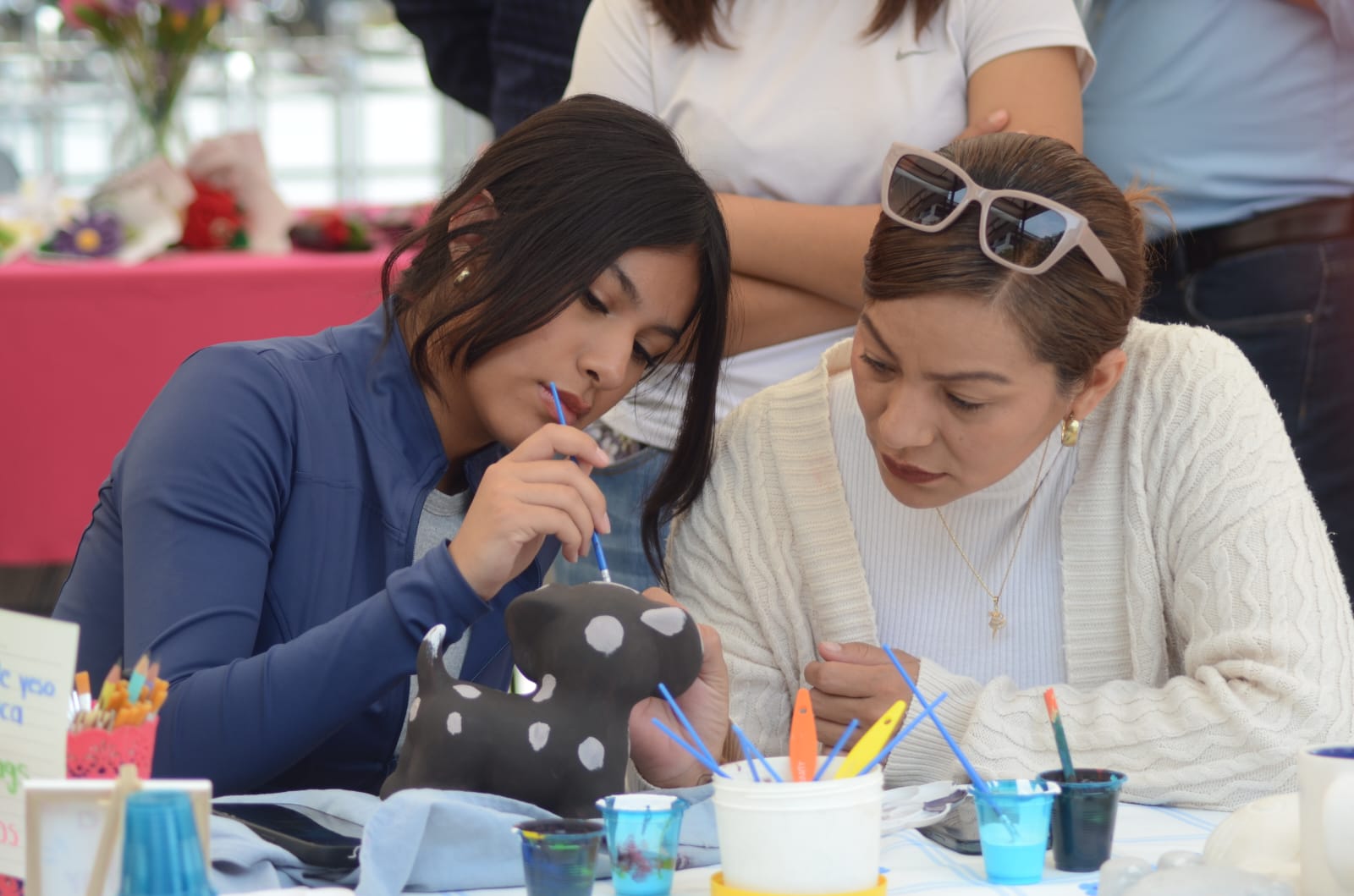 Inauguran Feria de Artesanas y Emprendedoras en Silao