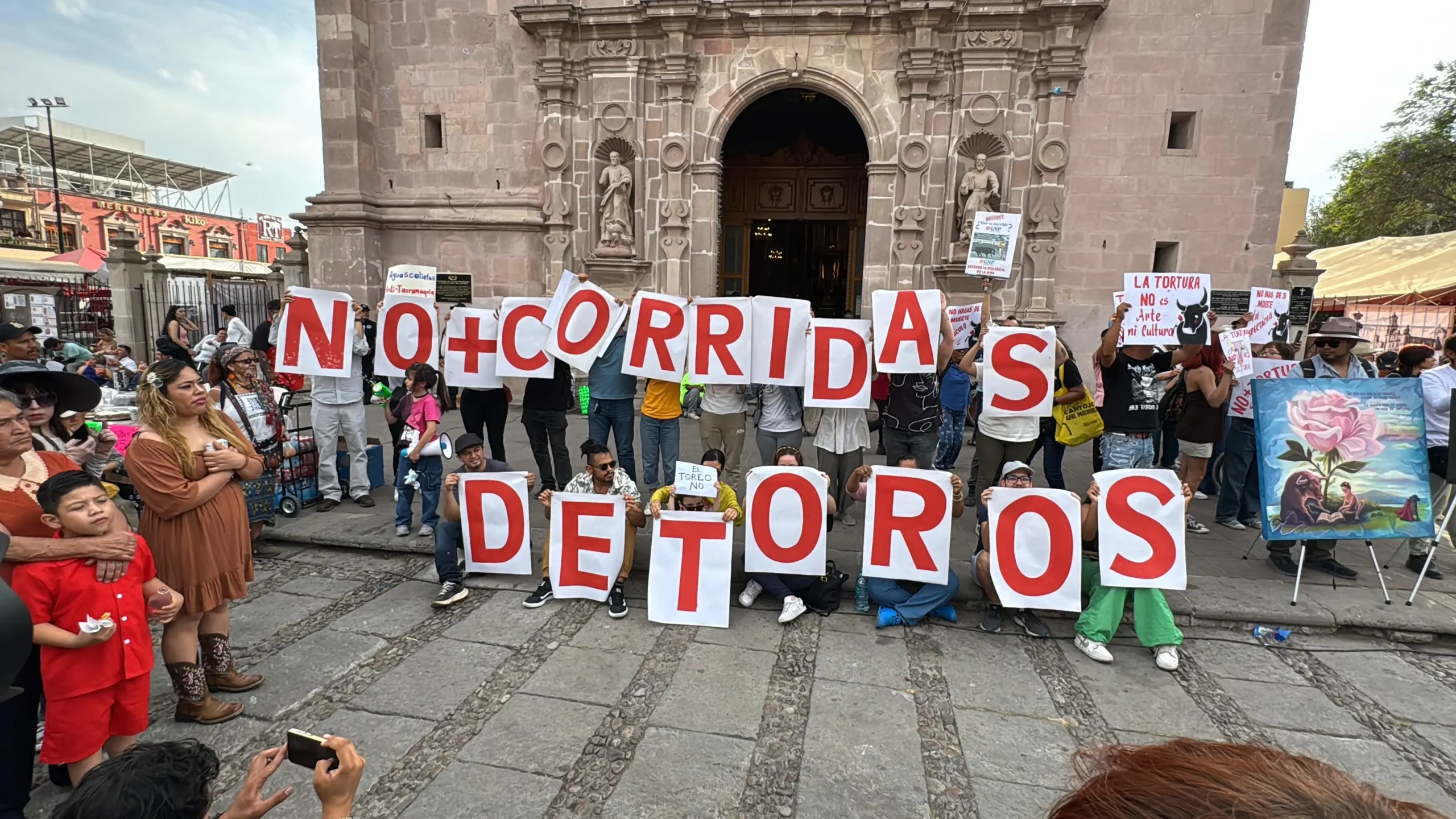Aguascalentenses se manifestaron contra corridas de toros