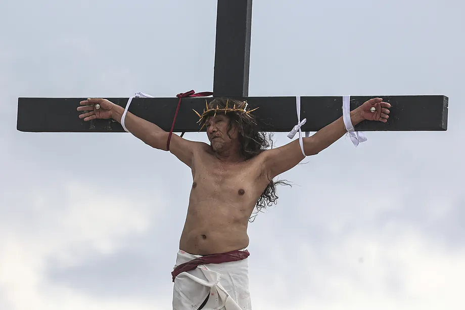 El &#8220;Jesús&#8221; habitual de una ceremonia de Viernes Santo en Filipinas vive su última crucifixión