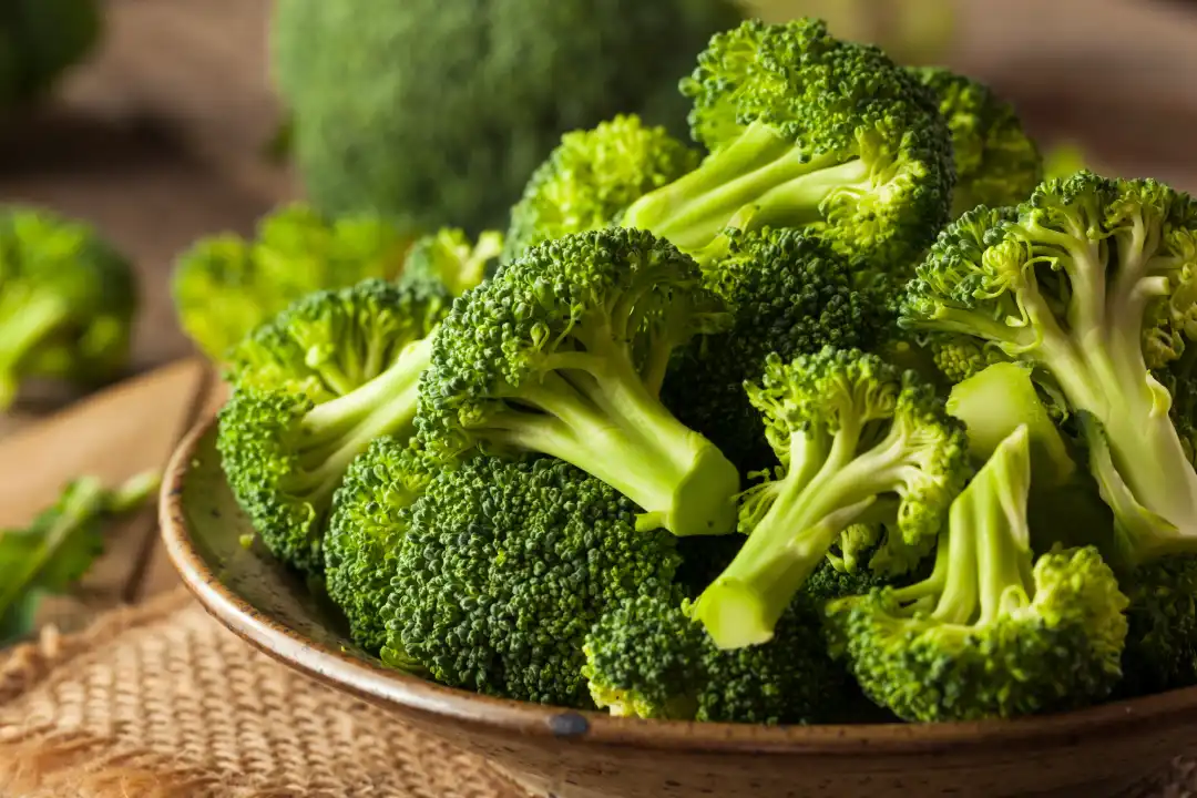 Brócoli: el superalimento que mejora tu salud y sabe mejor si lo cocinas con esta receta