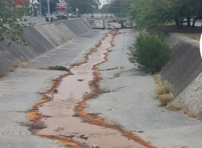 Nuevo León multa con 80 millones de pesos a Ternium por grave contaminación del arroyo La Talaverna