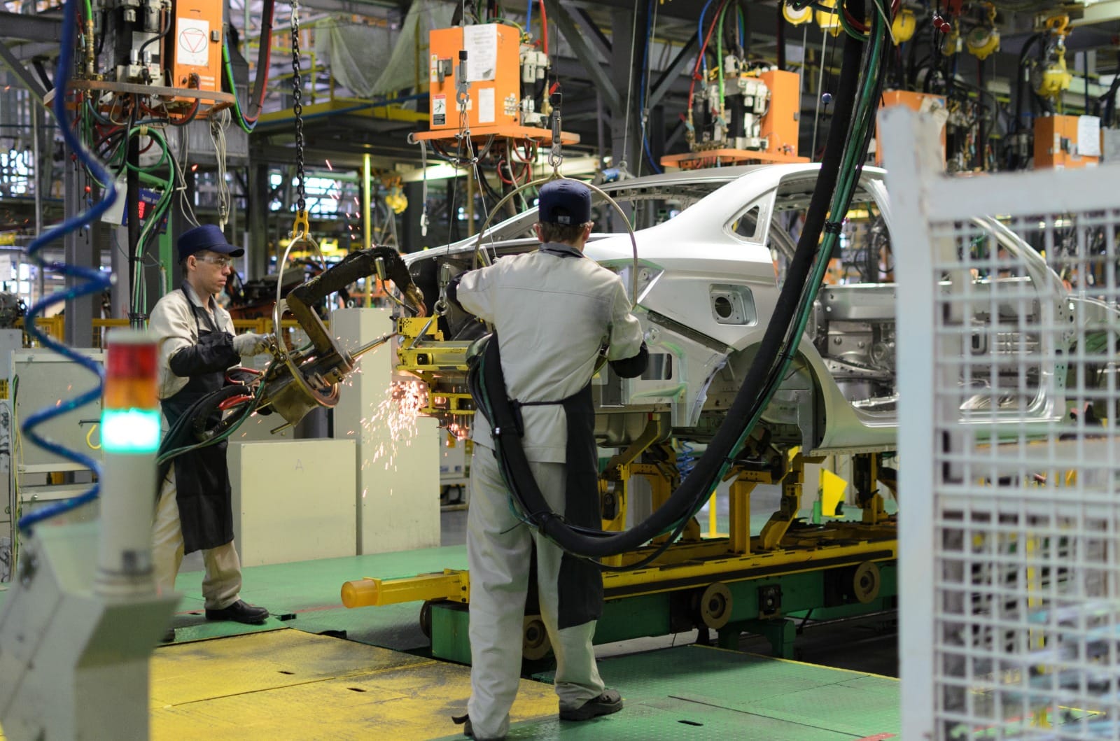 Pegan nuevos aranceles automotrices de EU a Guanajuato: expertos llaman a diversificar