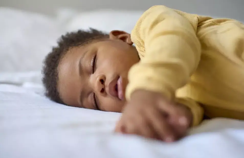 ¿Menos horas de sueño en bebés se asocian con un mayor riesgo de tener autismo? Esto dice la ciencia