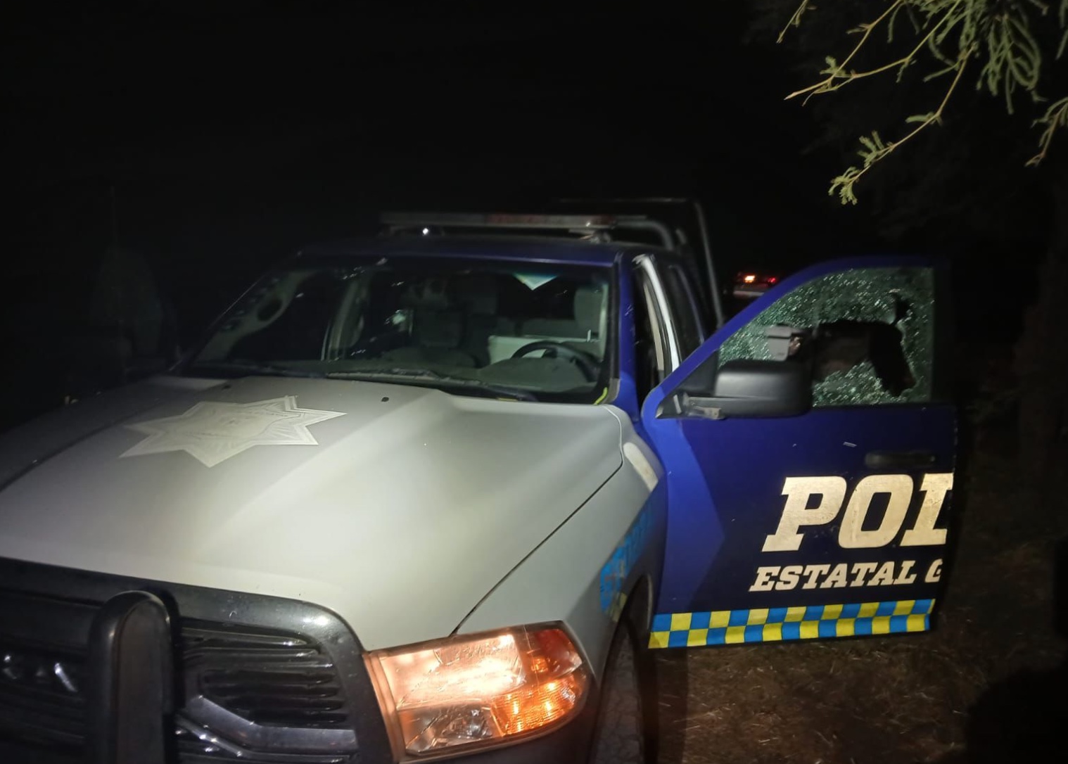 Caen tres presuntos agresores tras ataque a policías estatales en Salamanca