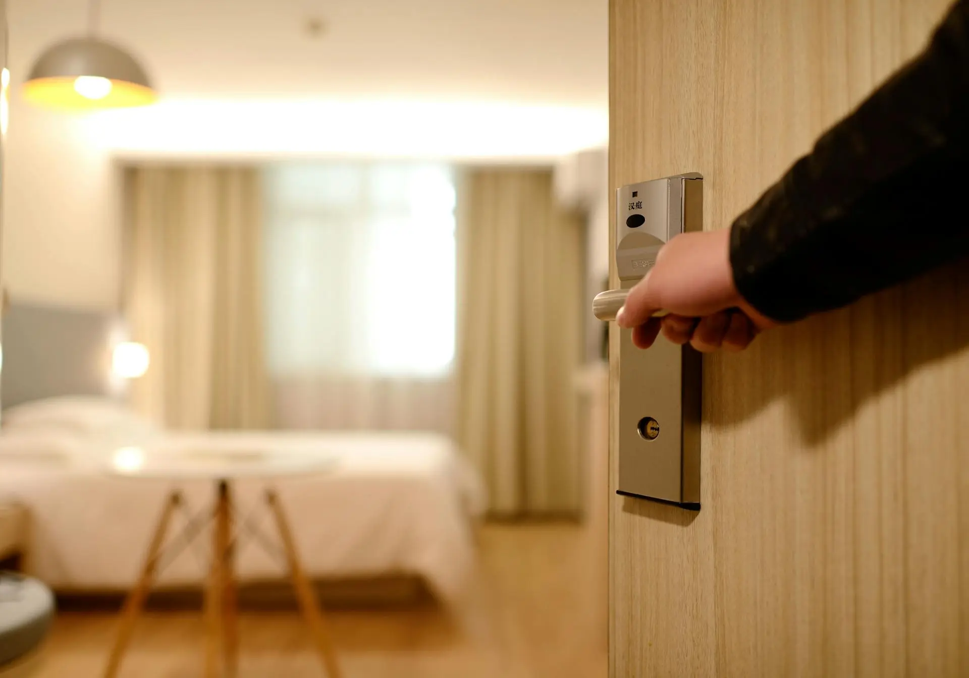 Airbnb pega a hoteleros de Aguascalientes: se ven obligados a bajar sus tarifas
