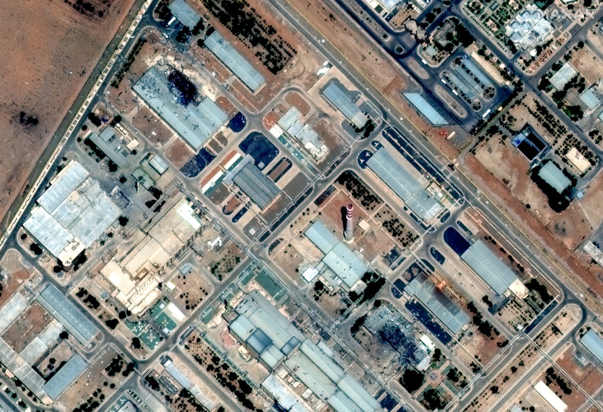 Trump confirma bombardeo ‘muy exitoso’ a instalaciones nucleares de Irán y llama a la paz tras escalar conflicto con Israel