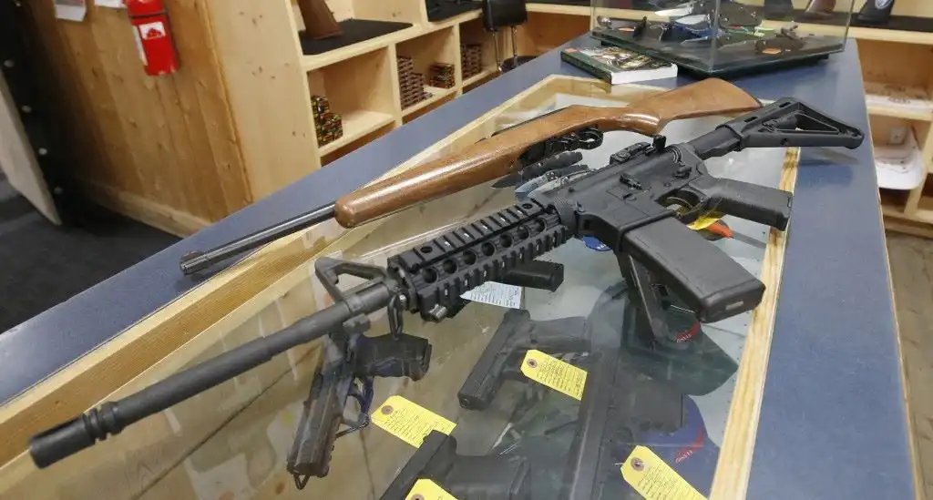 Más armas en la calle: Argentina permite a civiles comprar armamento de asalto