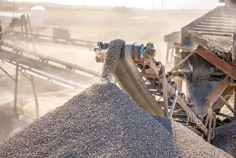 Tecnología en la tierra: cómo las rocas molidas ayudan a frenar el calentamiento global