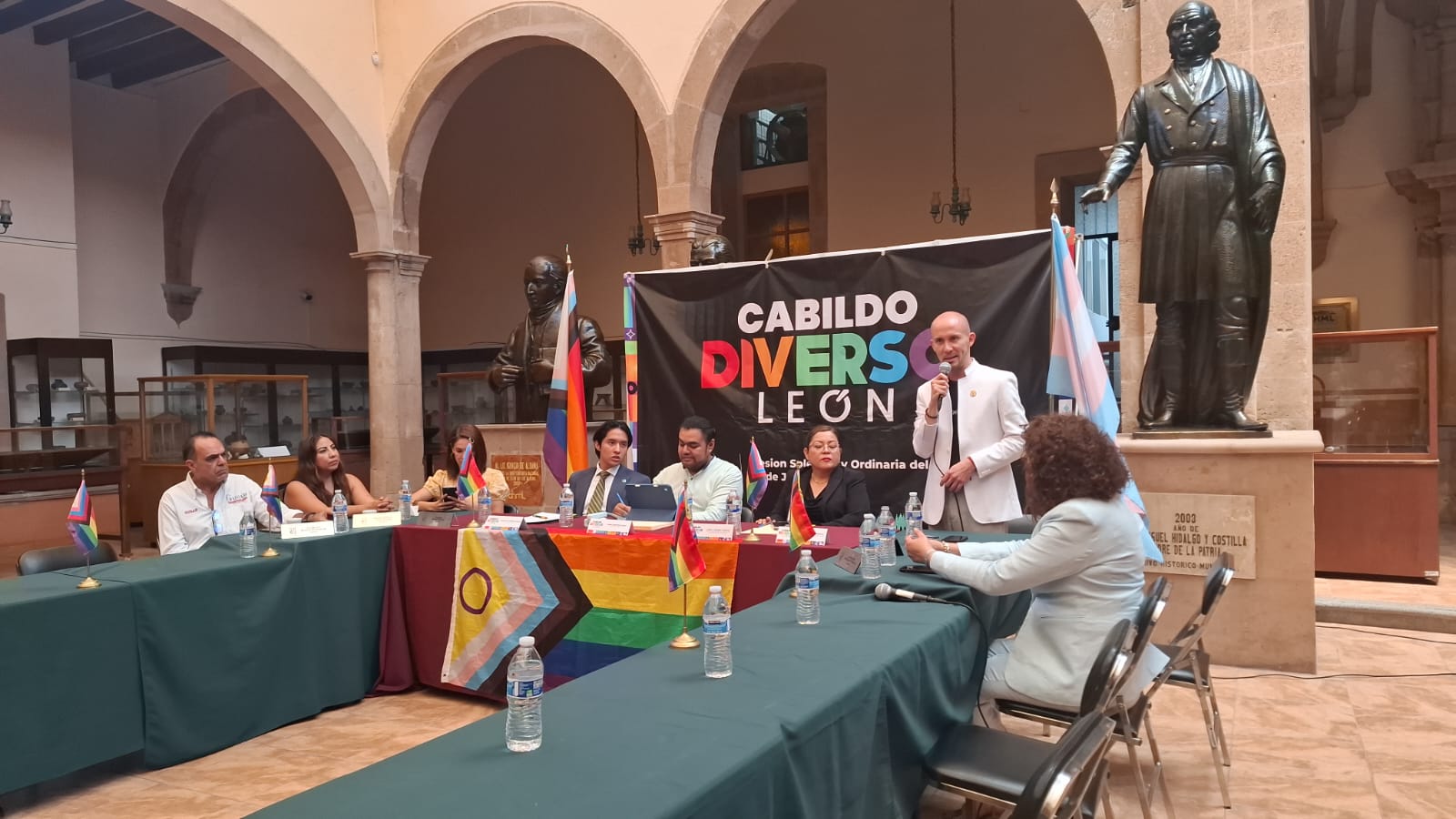 León instala su primer Cabildo Diverso: comunidad LGBT+ pide ser escuchada