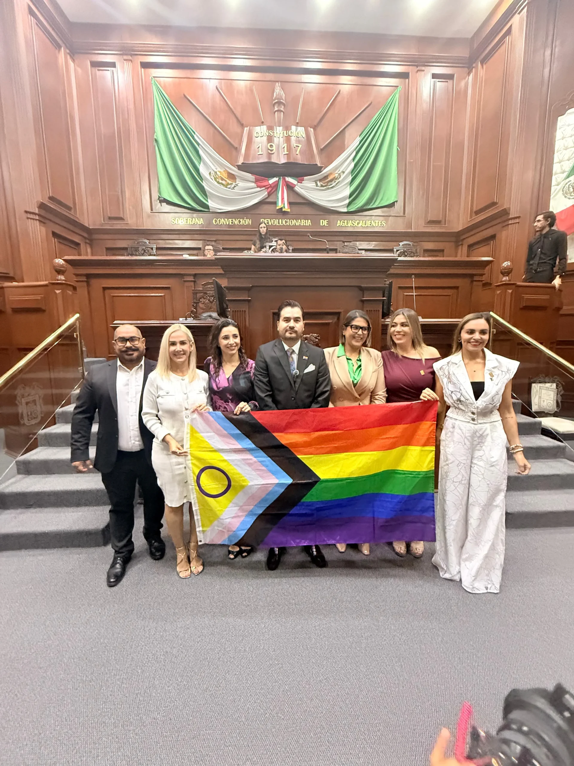 No todos los diputados del PRI y el PRD han respaldado la iniciativa del matrimonio igualitario
