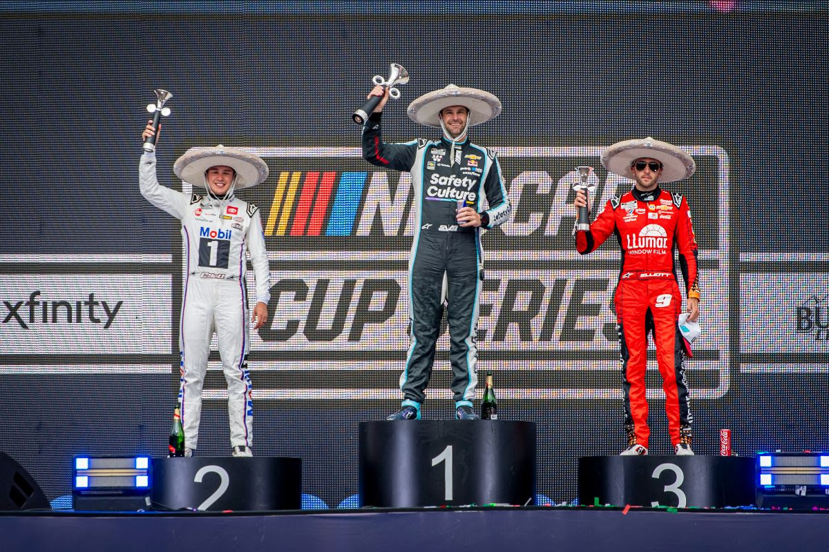 Shane van Gisbergen conquista la Viva México 250 y hace historia en la NASCAR Cup Series