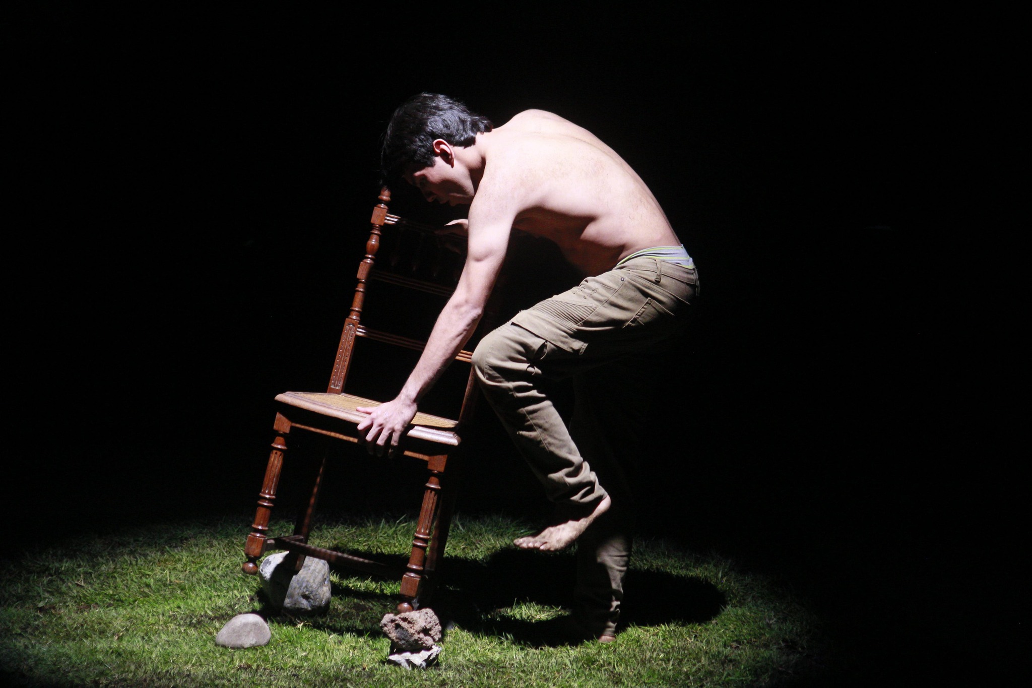 &#8216;Silvestre&#8217;: una crítica poética a la civilización desde el teatro performático en CDMX