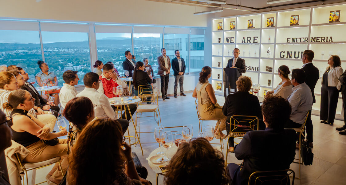 Presentan Licenciatura en Enfermería y Centro de Simulación Clínica de Global University