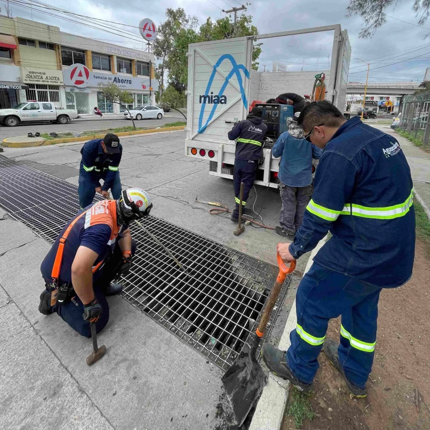 MIAA refuerza limpieza de alcantarillado ante temporada de lluvias