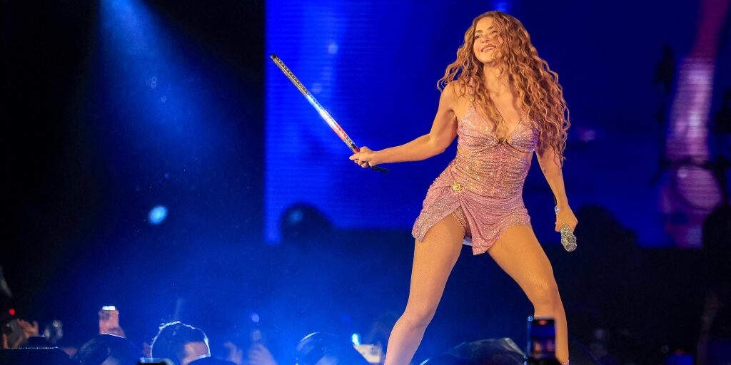 Multan a clínica peruana por filtrar datos médicos de Shakira: todo lo que sabemos