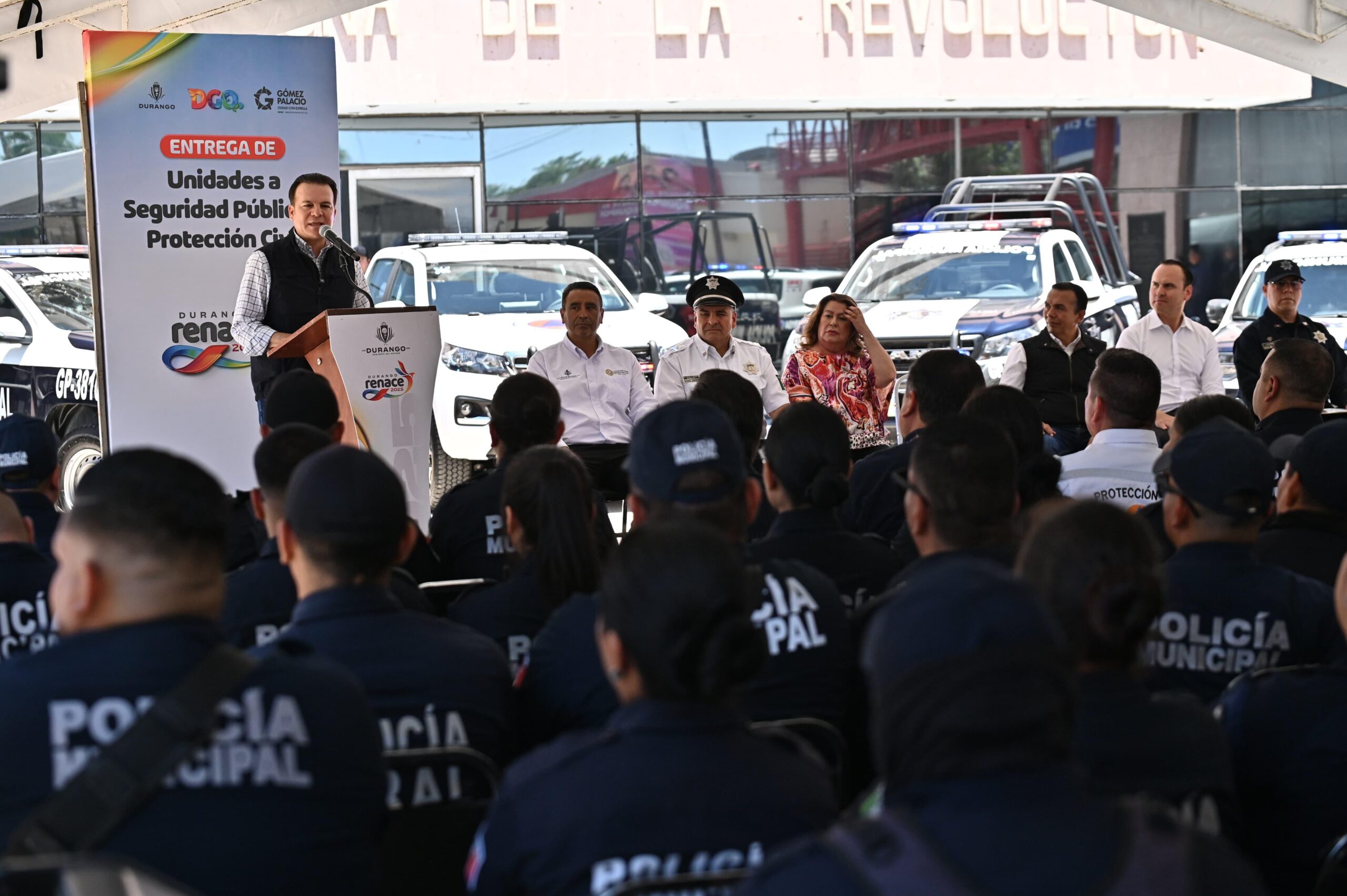 Dotan a Gómez Palacio con patrullas y unidad de rescate