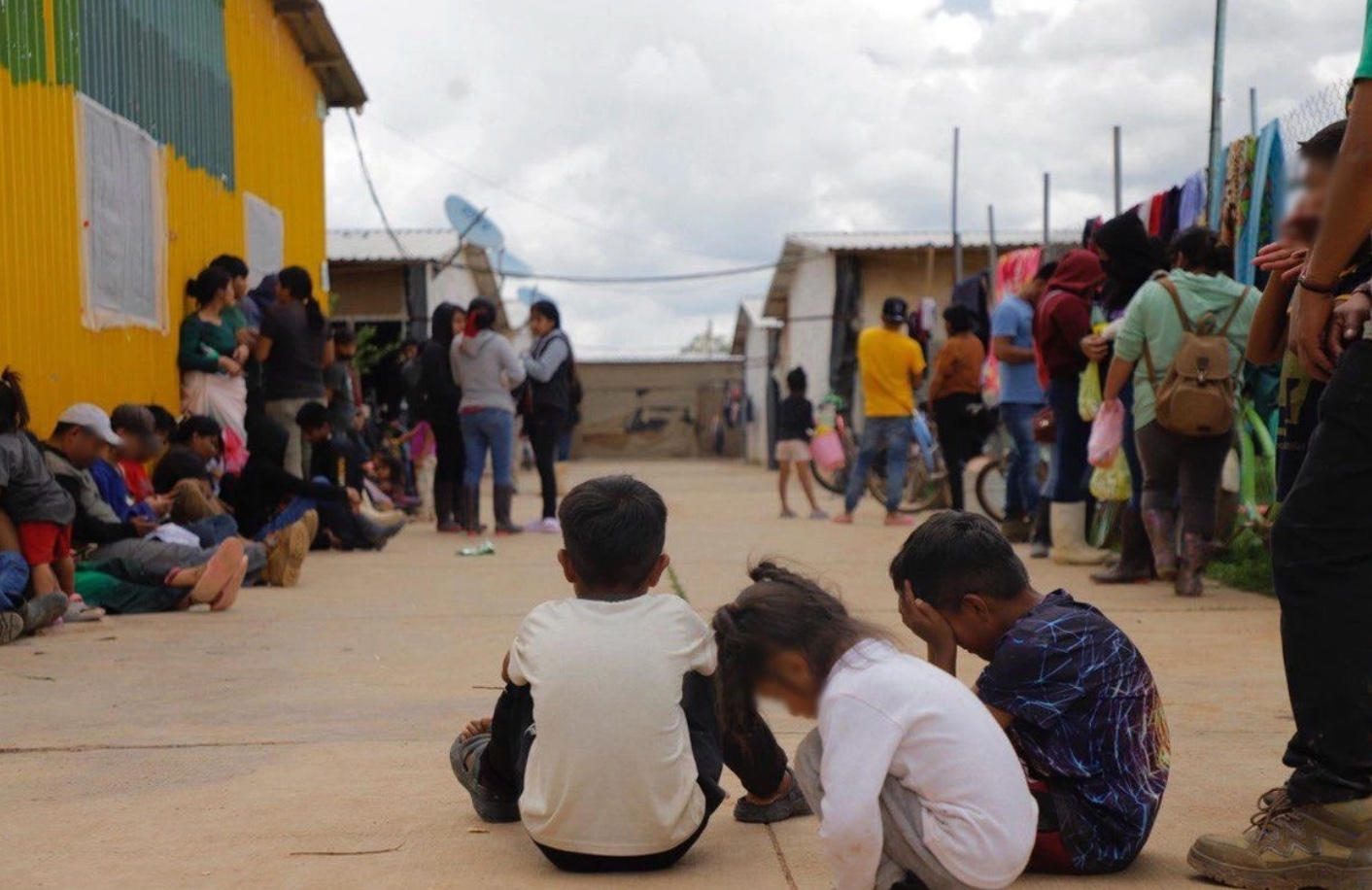 Prometen atender a los 700 jornaleros rescatados en Guanajuato: investigan a empresa por explotación