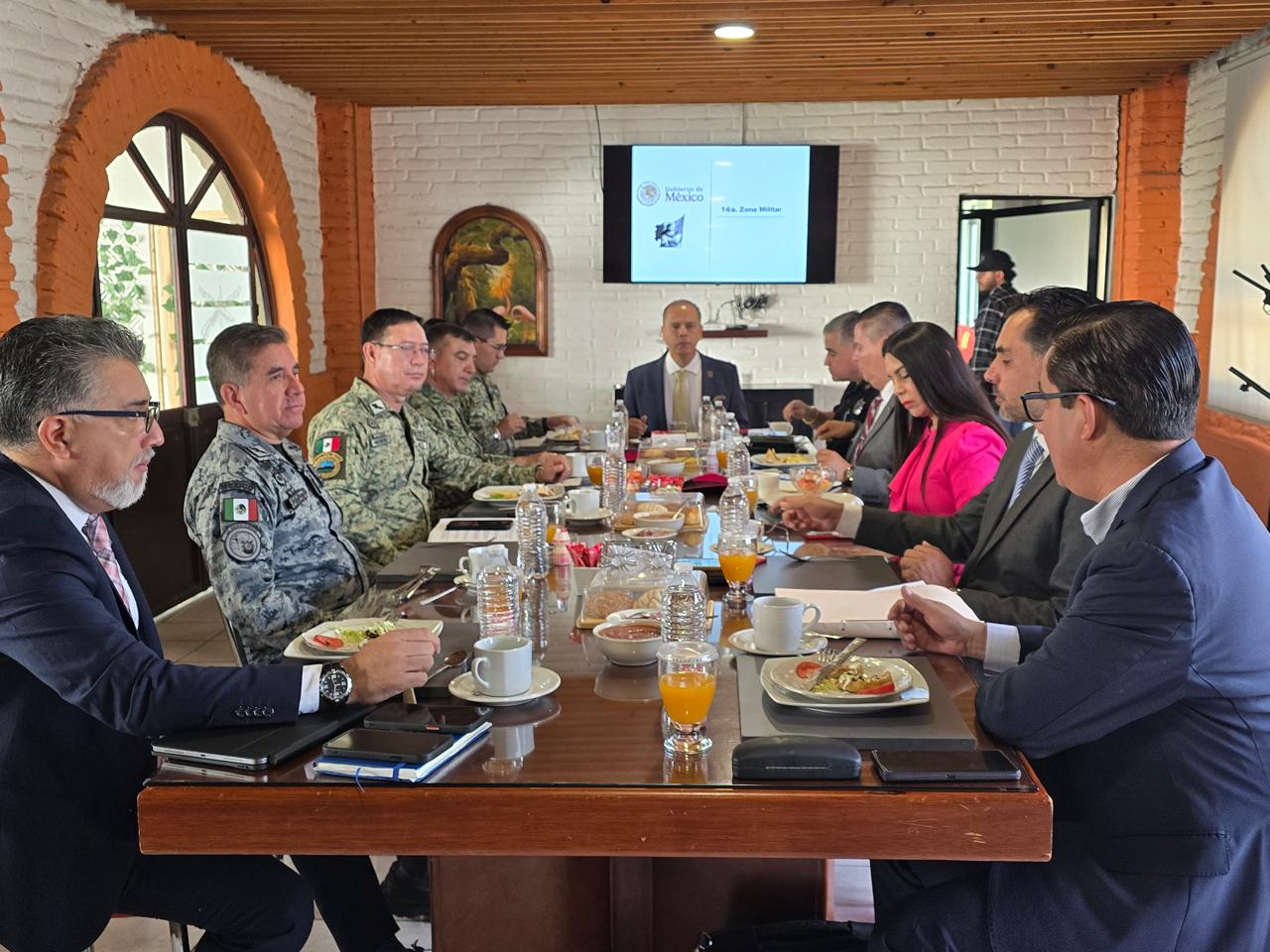 SEDENA, Guardia Nacional, SSPE y FGR se reúnen en Aguascalientes tras hechos en Rincón de Romos