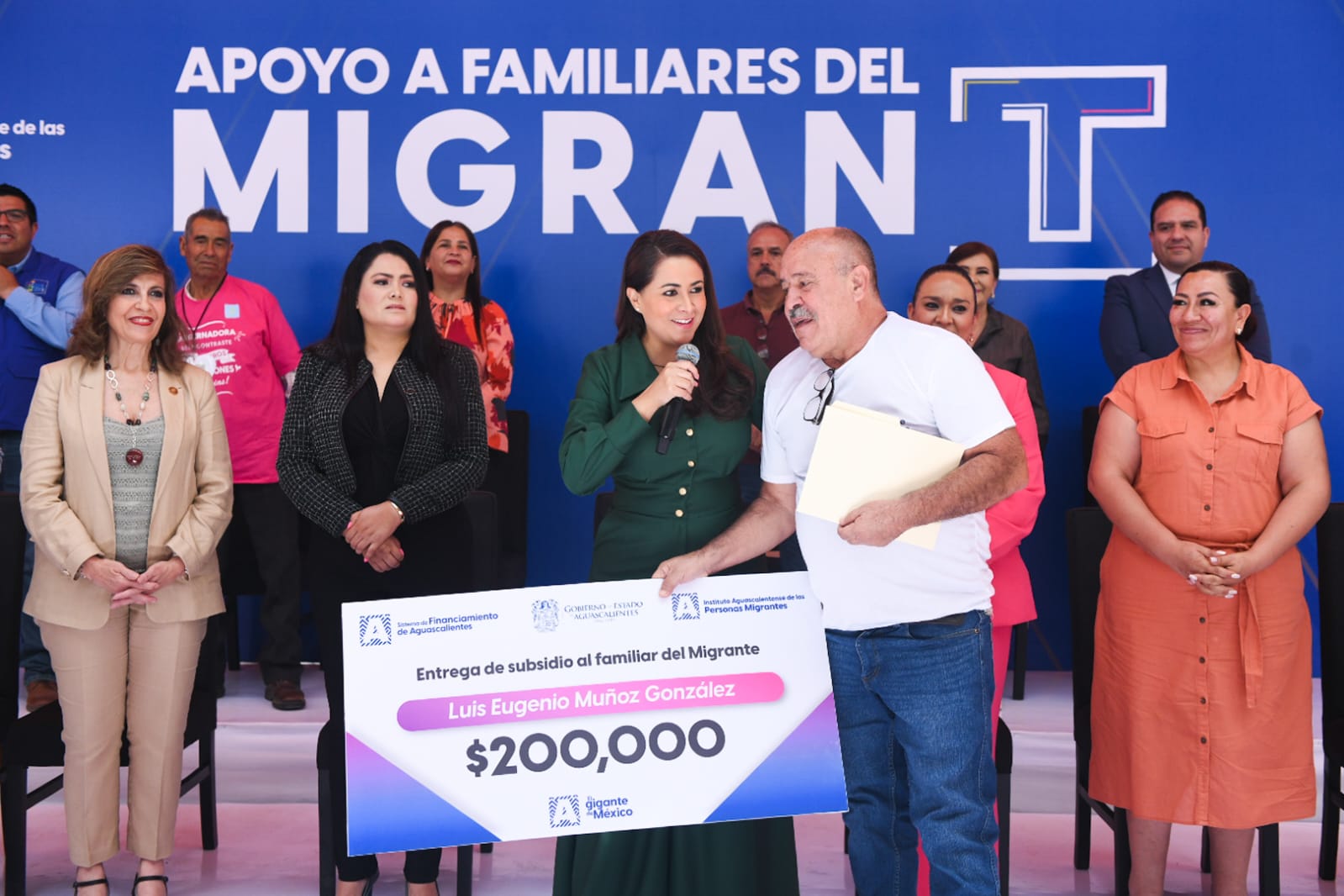 Dan apoyos de hasta 200 mil pesos a familiares de migrantes aguascalentenses que buscan emprender