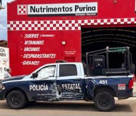 Patrulla impacta a motociclista en Durango; muere joven de 22 años
