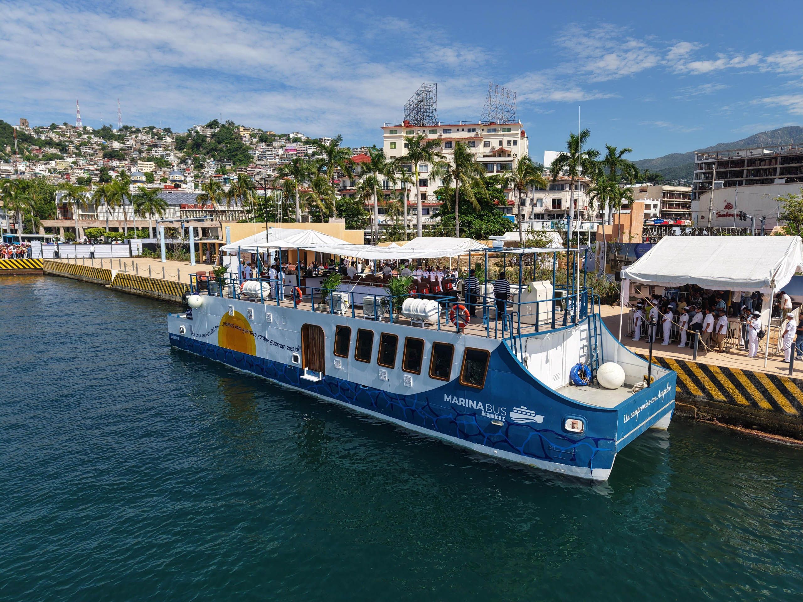 ¿Un nuevo transporte sobre el mar en Acapulco? Todo lo que tienes que saber sobre el Marinabús