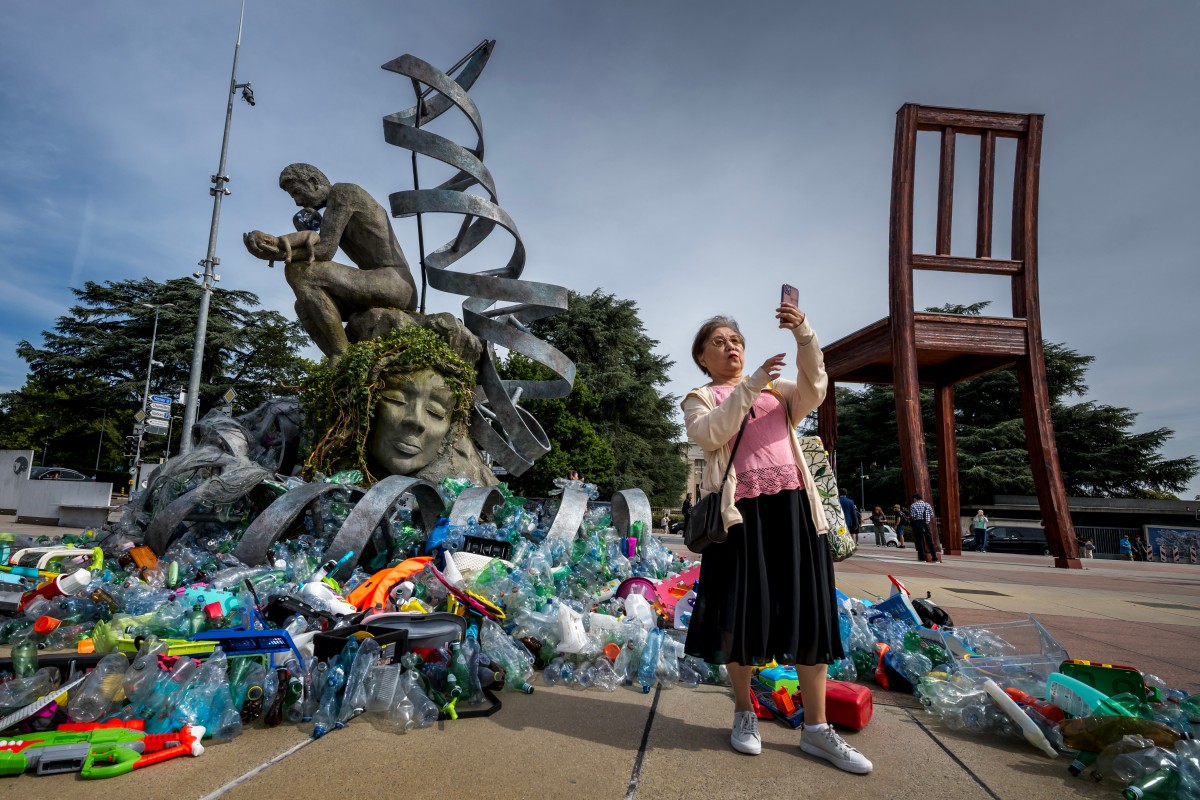 La ONU reflexiona entre basura plástica: Ginebra acoge negociación clave para frenar la contaminación global