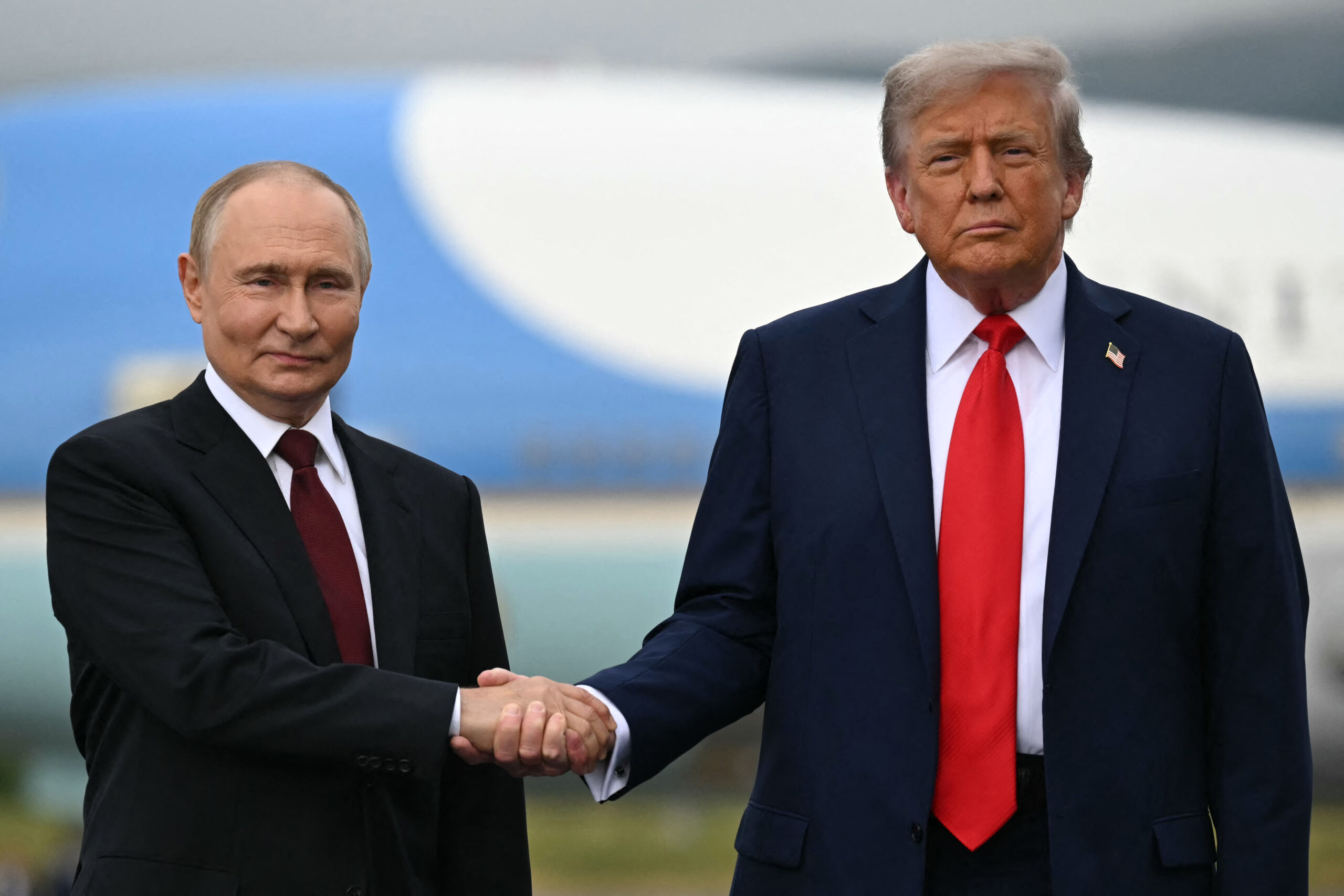 Trump y Putin se reúnen en Alaska: La cumbre podría durar hasta siete horas