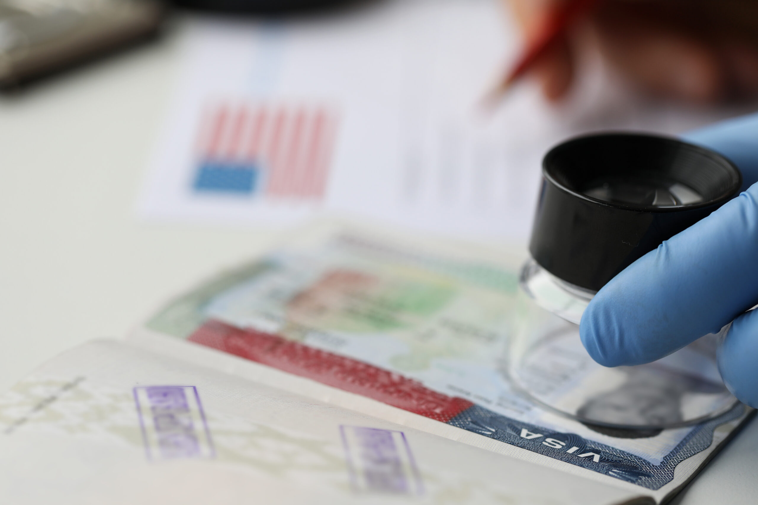 Cambios en las visas de Estados Unidos para menores de 14 y mayores de 79 años