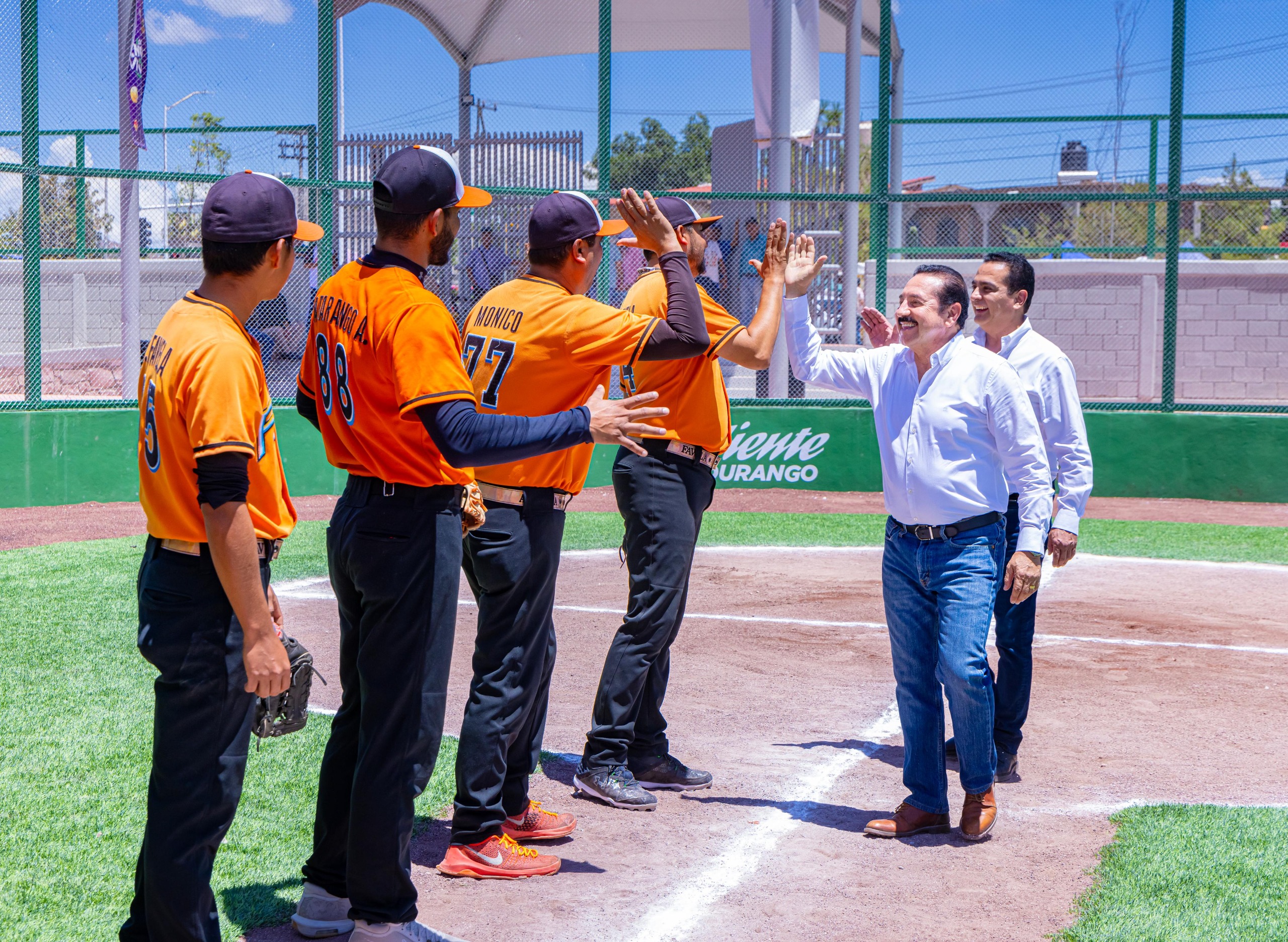 Presentan obras en el Parque Lineal y Estadio “Memín” Garibay en Durango capital