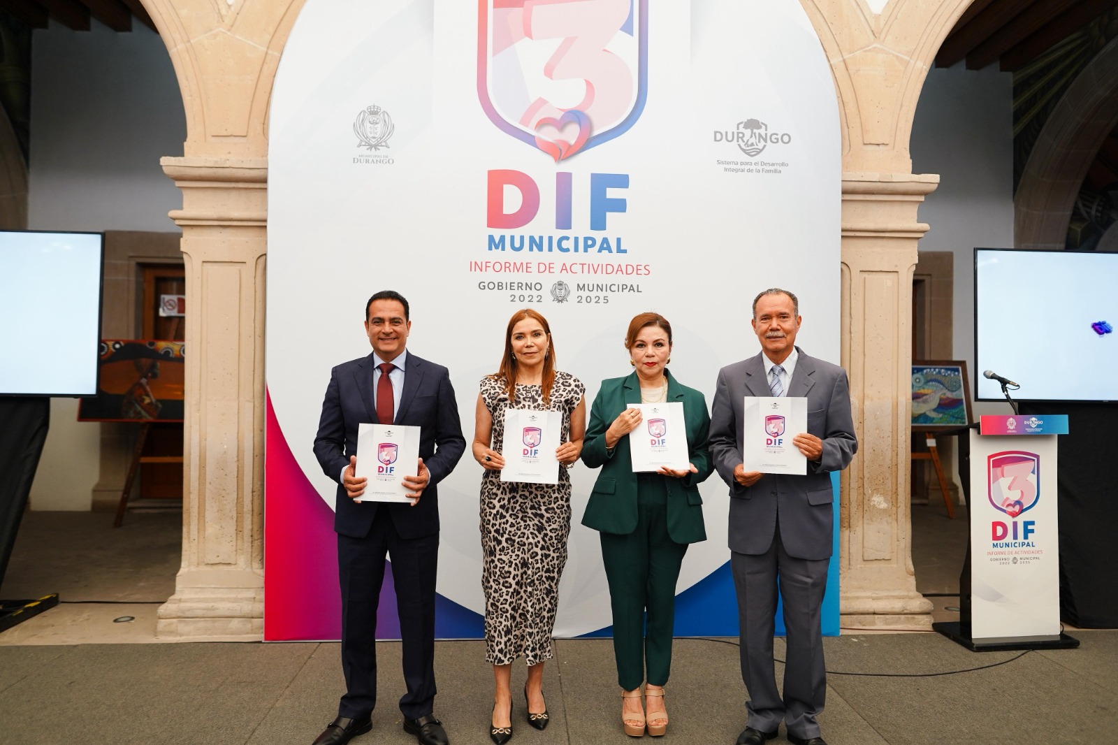 DIF Municipal rinde cuentas a las familias de Durango