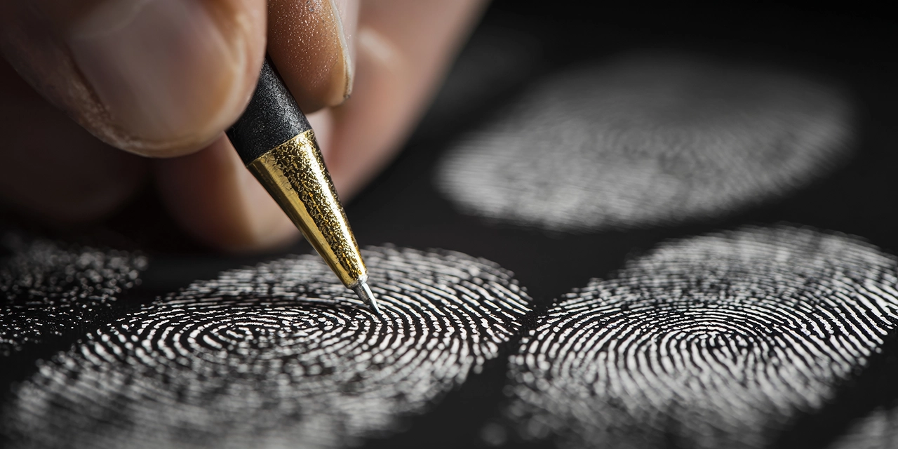 Capas de identidad digital: de la superficie a la prueba de humanidad