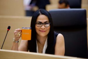 Morena y MC rechazan a ex priistas considerados “cartuchos quemados”